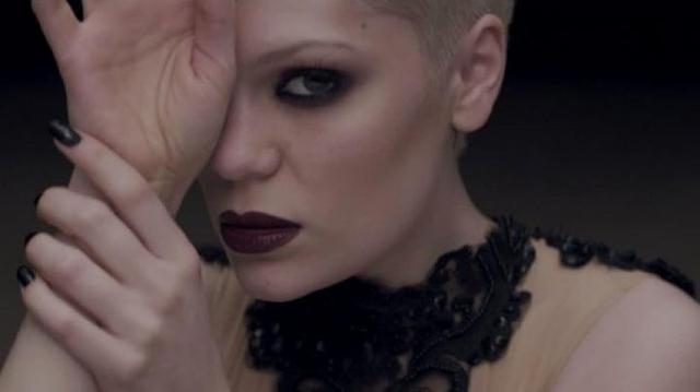 Jessie J - Thunder