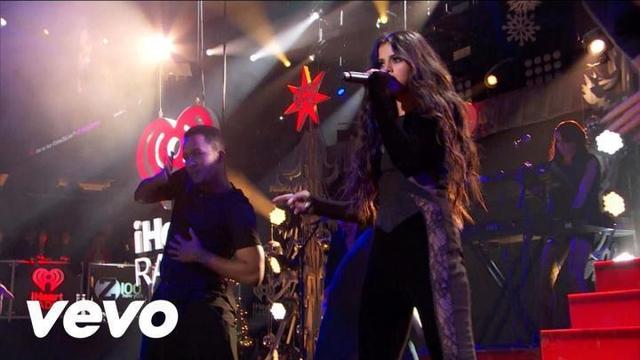 Selena Gomez - Hands To Myself - Live