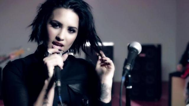 Fall Out Boy - Irresistible ft. Demi Lovato