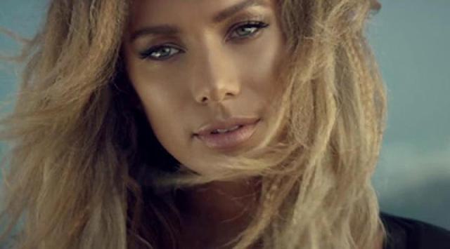 Leona Lewis - Thunder