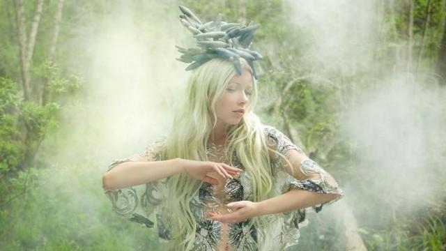 Kerli - Feral Hearts