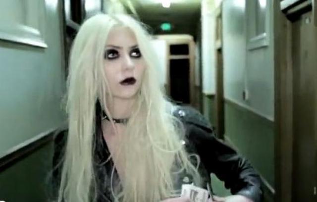 The Pretty Reckless - My Medicine