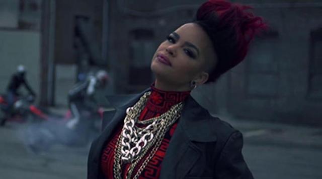 Eva Simons feat. Sidney Samson - Bludfire