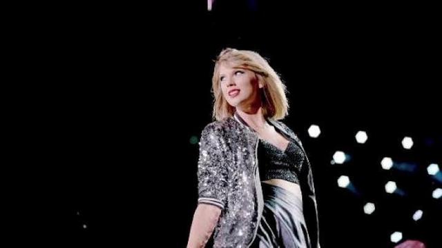 Taylor Swift - New Romantics - Live