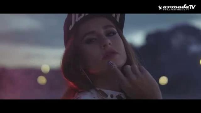 Juicy M and Luka Caro ft. Enrique Dragon - Obey