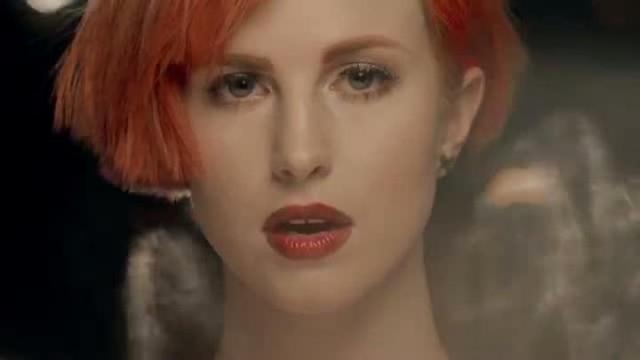 Zedd ft. Hayley Williams - Stay The Night