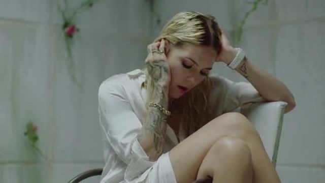 Skylar Grey - Come Up For Air