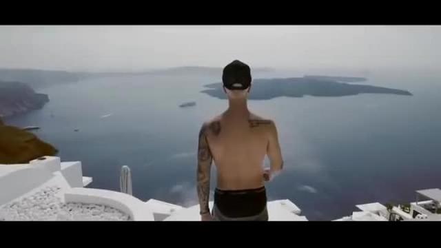 DJ Snake ft. Justin Bieber - Let Me Love You