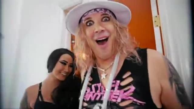 Steel Panther - Poontang Boomerang