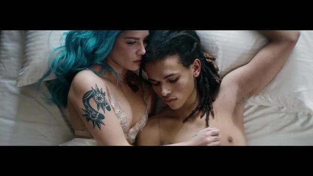 Halsey - Now Or Never