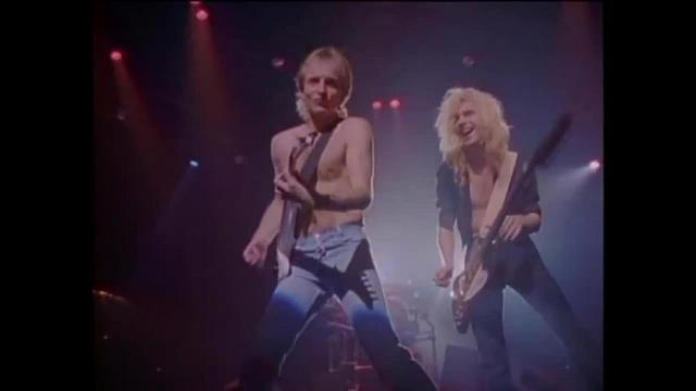 Def Leppard - Pour Some Sugar On Me