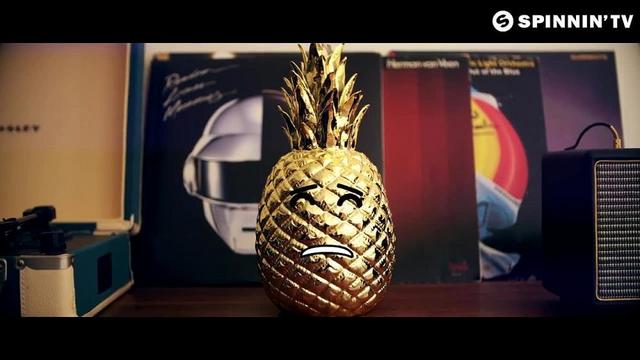 Jay Hardway - Golden Pineapple