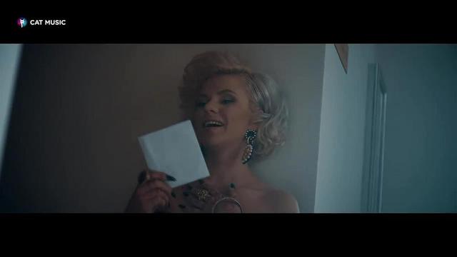 Cristina Vasiu feat. J. Yolo - Sa te iubesc un pic