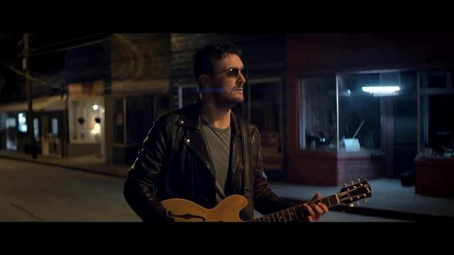 Eric Church - Round Here Buzz