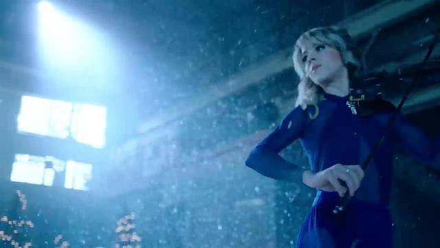 Lindsey Stirling - Carol of the Bells