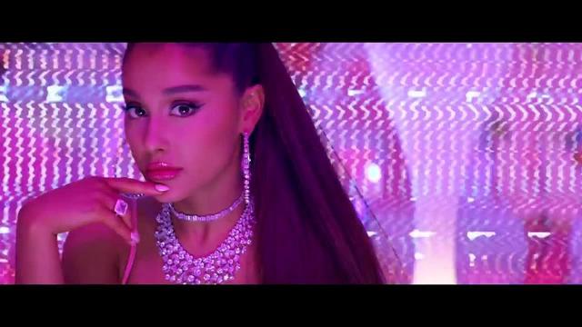 Ariana Grande - 7 rings