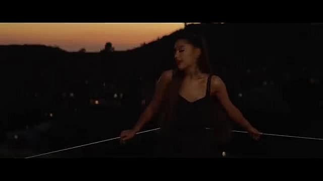 Ariana Grande - break up with your girlfriend