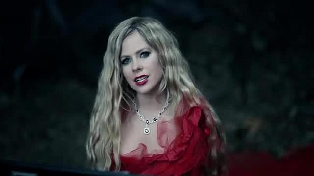 Avril Lavigne - I Fell In Love With The Devil