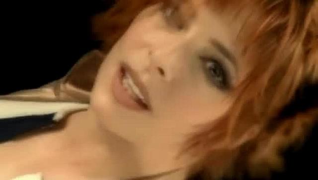 Mylene Farmer - LAmour NEst Rien