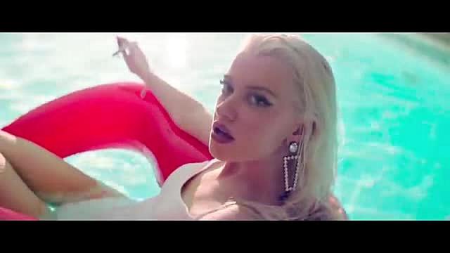 Alice Chater - Heartbreak Hotel