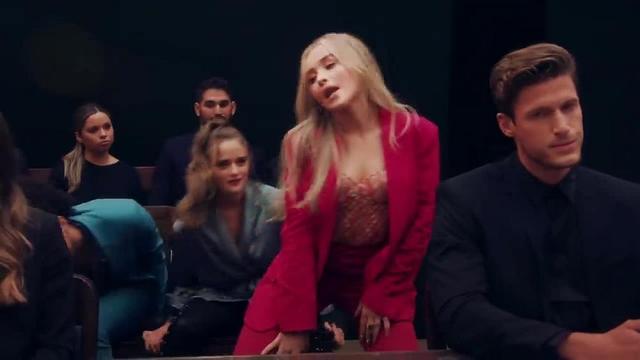 Sabrina Carpenter - Sue Me