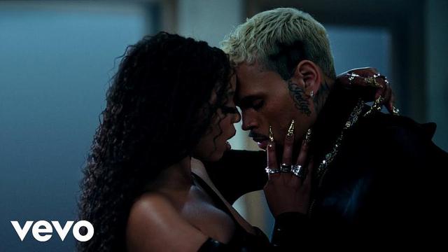 Chloe, Chris Brown - How Does It Feel