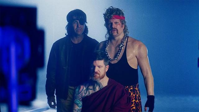 Fall Out Boy - Hold Me Like A Grudge