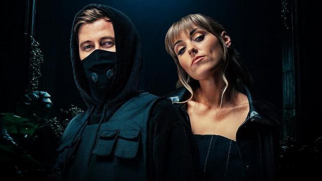 Alan Walker and Sasha Alex Sloan - Hero