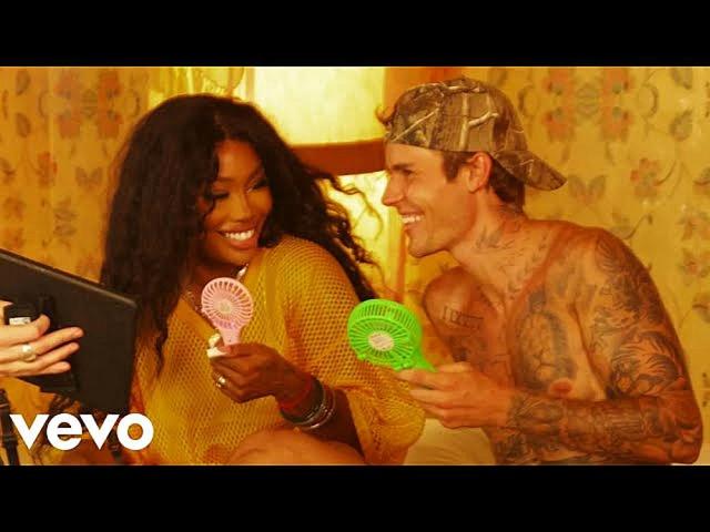 SZA ft. Justin Bieber - Snooze