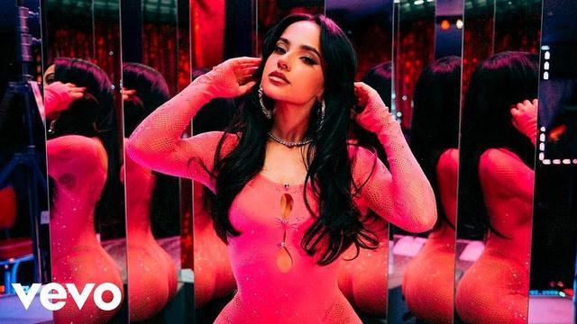 Becky G - Seguimos Bailando