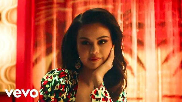 Selena Gomez - Selfish Love