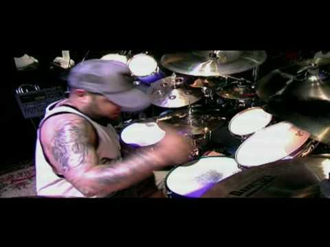 Limp Bizkit - Behind Blue Eyes